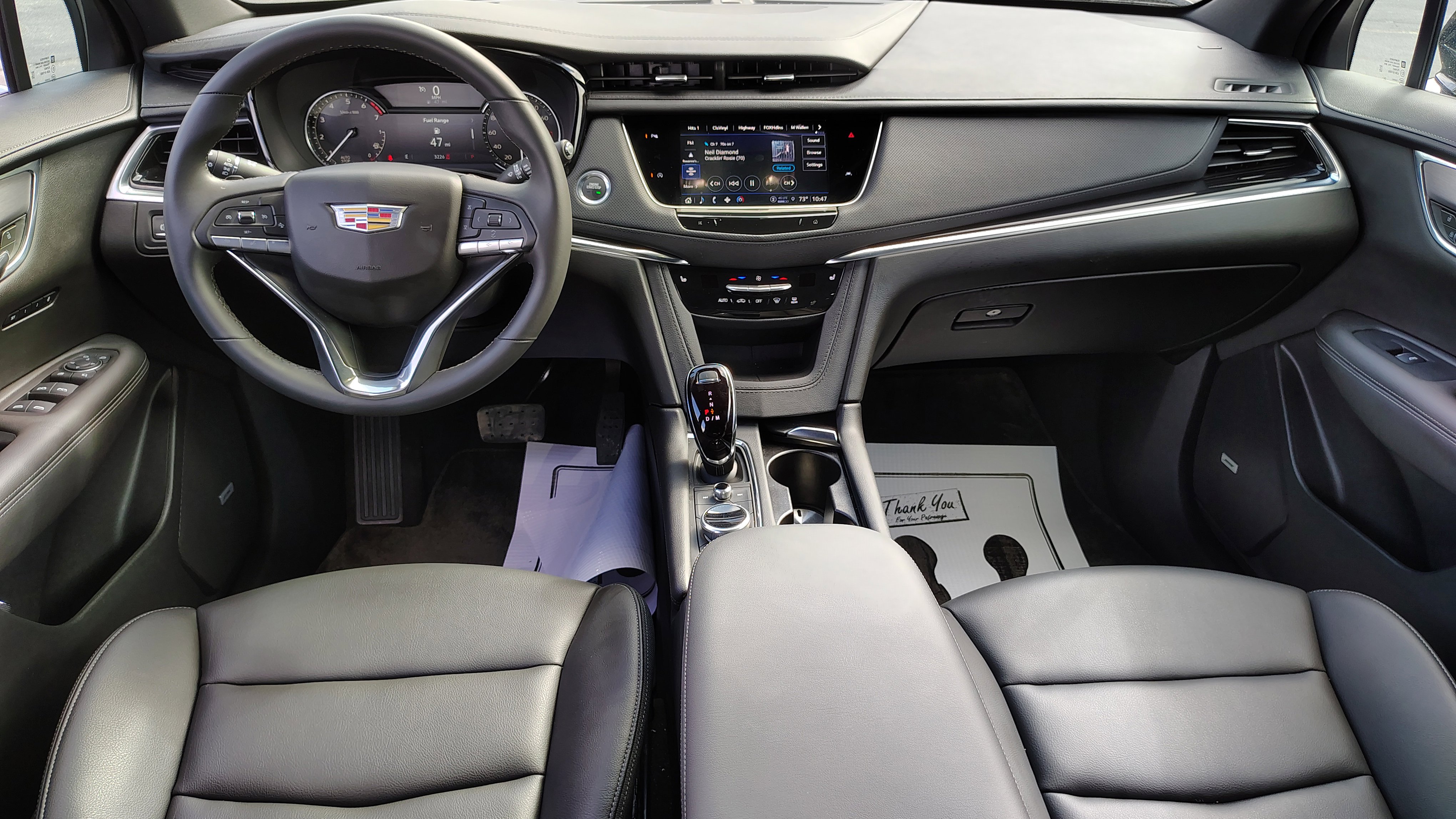 2025 Cadillac XT6 Luxury