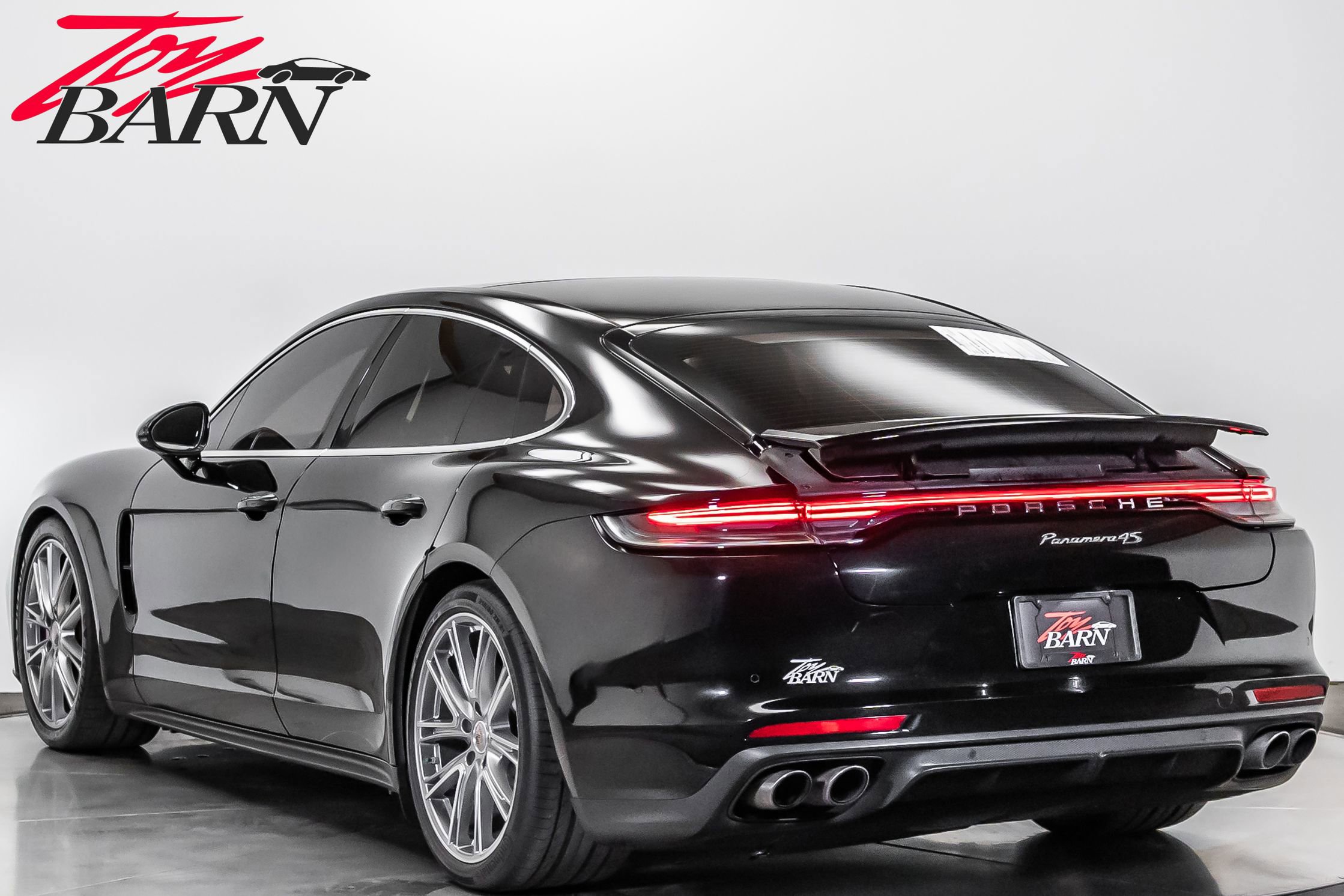 2022 Porsche Panamera 4S