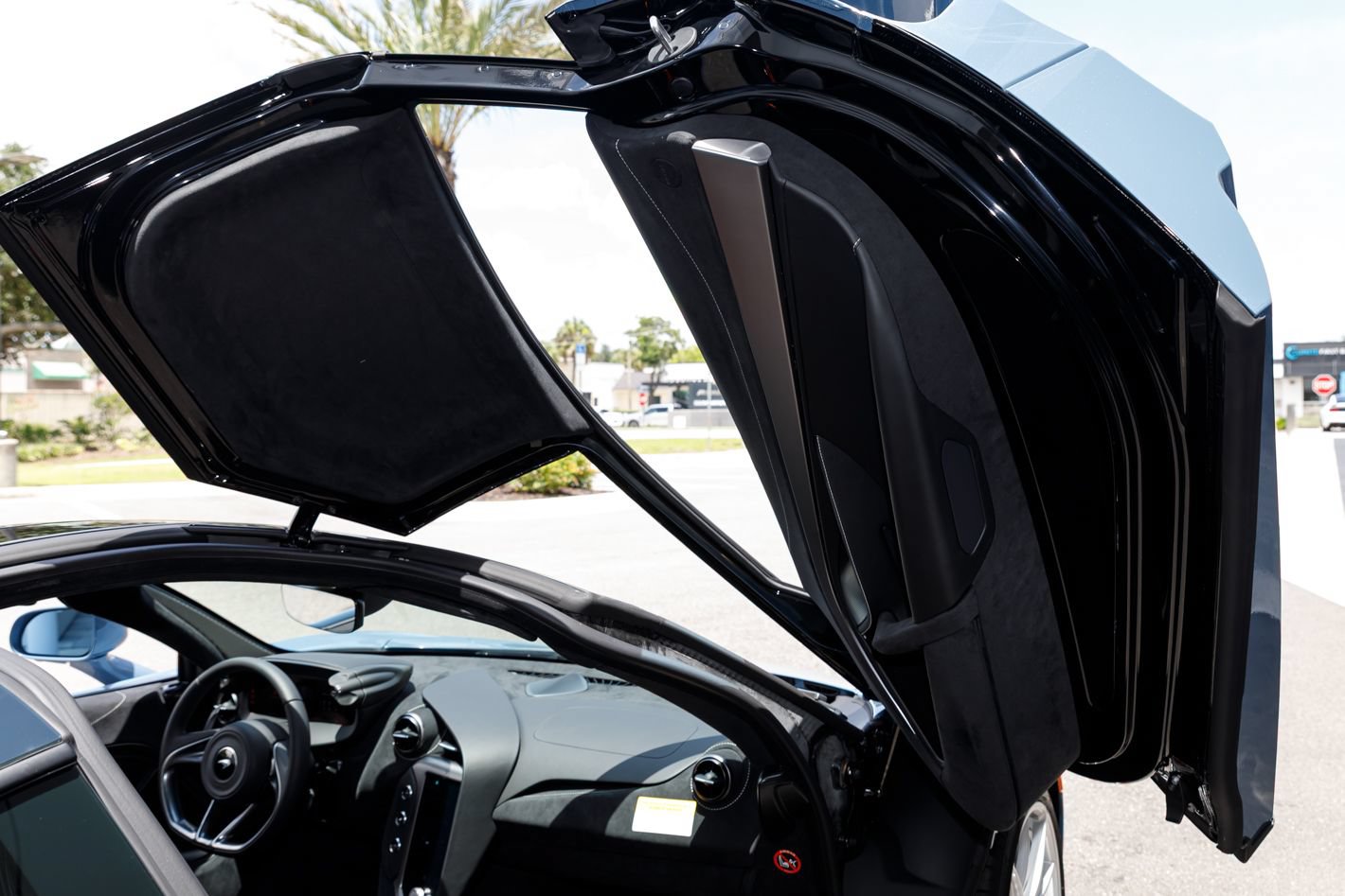 New 2027 McLaren 750S photo 57