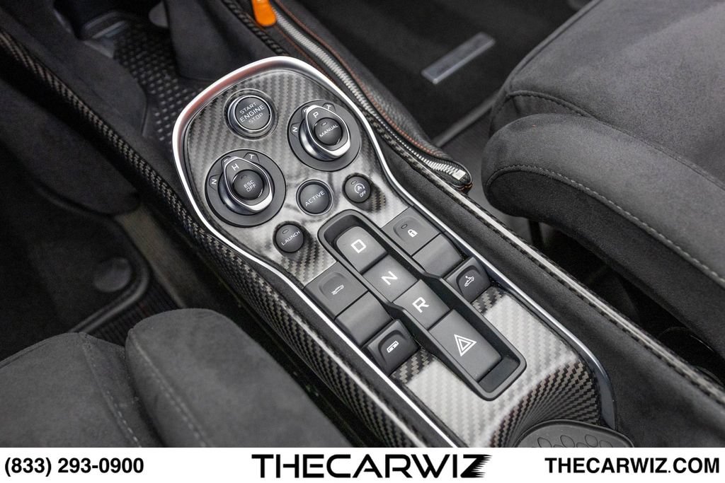Used 2020 McLaren 600LT Spider photo 61