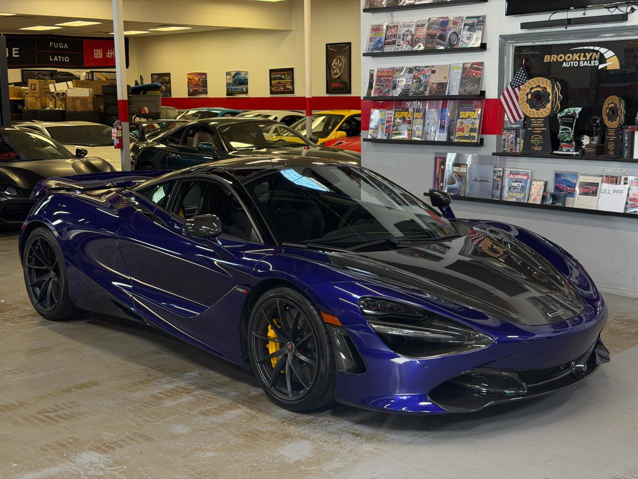 Used 2018 McLaren 720S photo 4