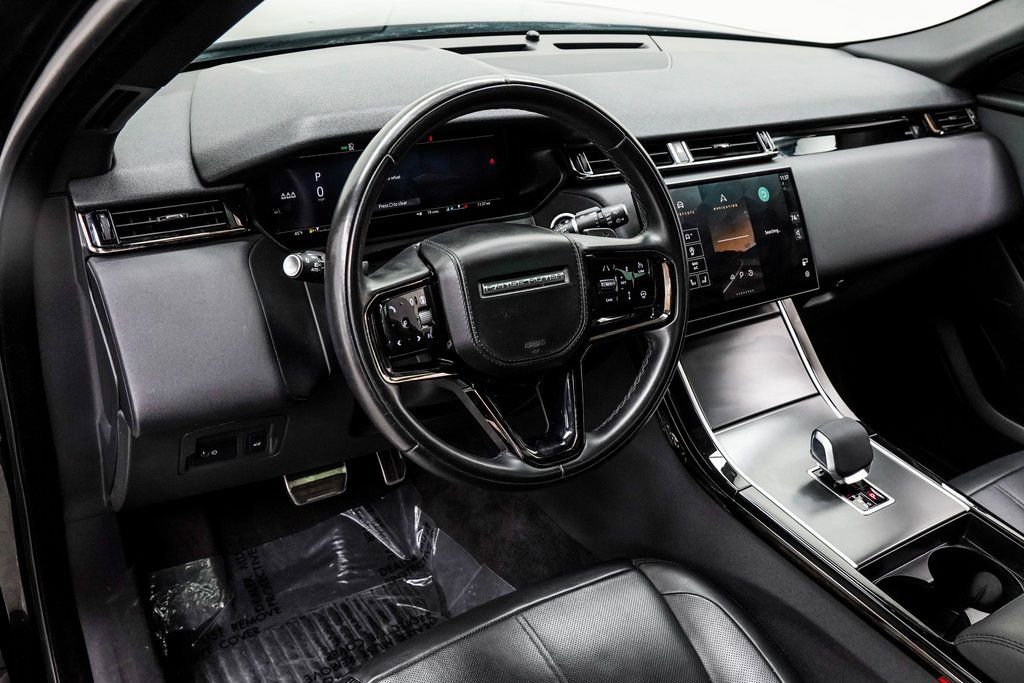 2025 Land Rover Range Rover Velar Dynamic SE
