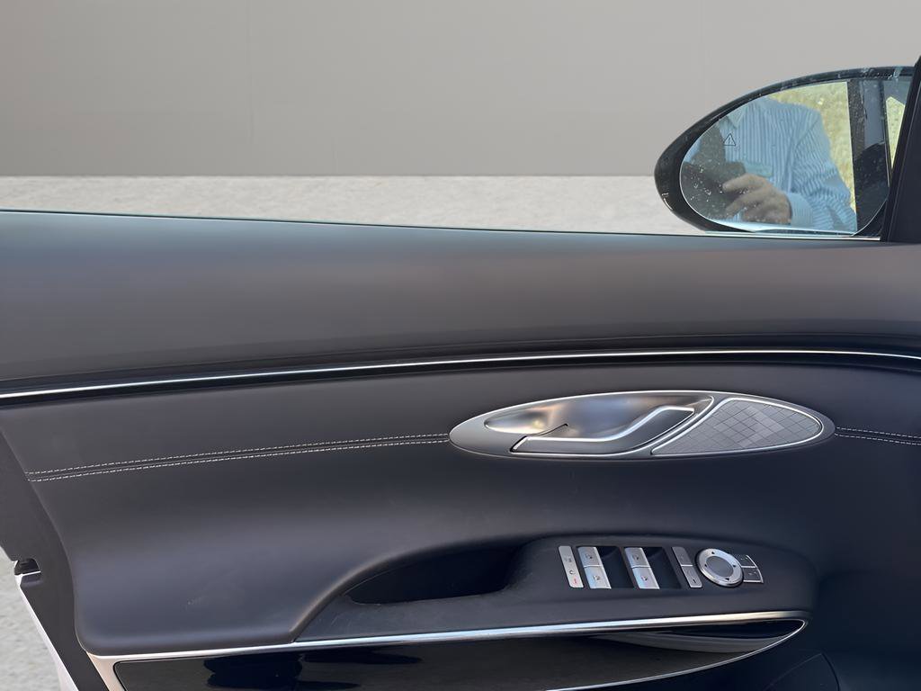 2025 Genesis Gv70 2.5T