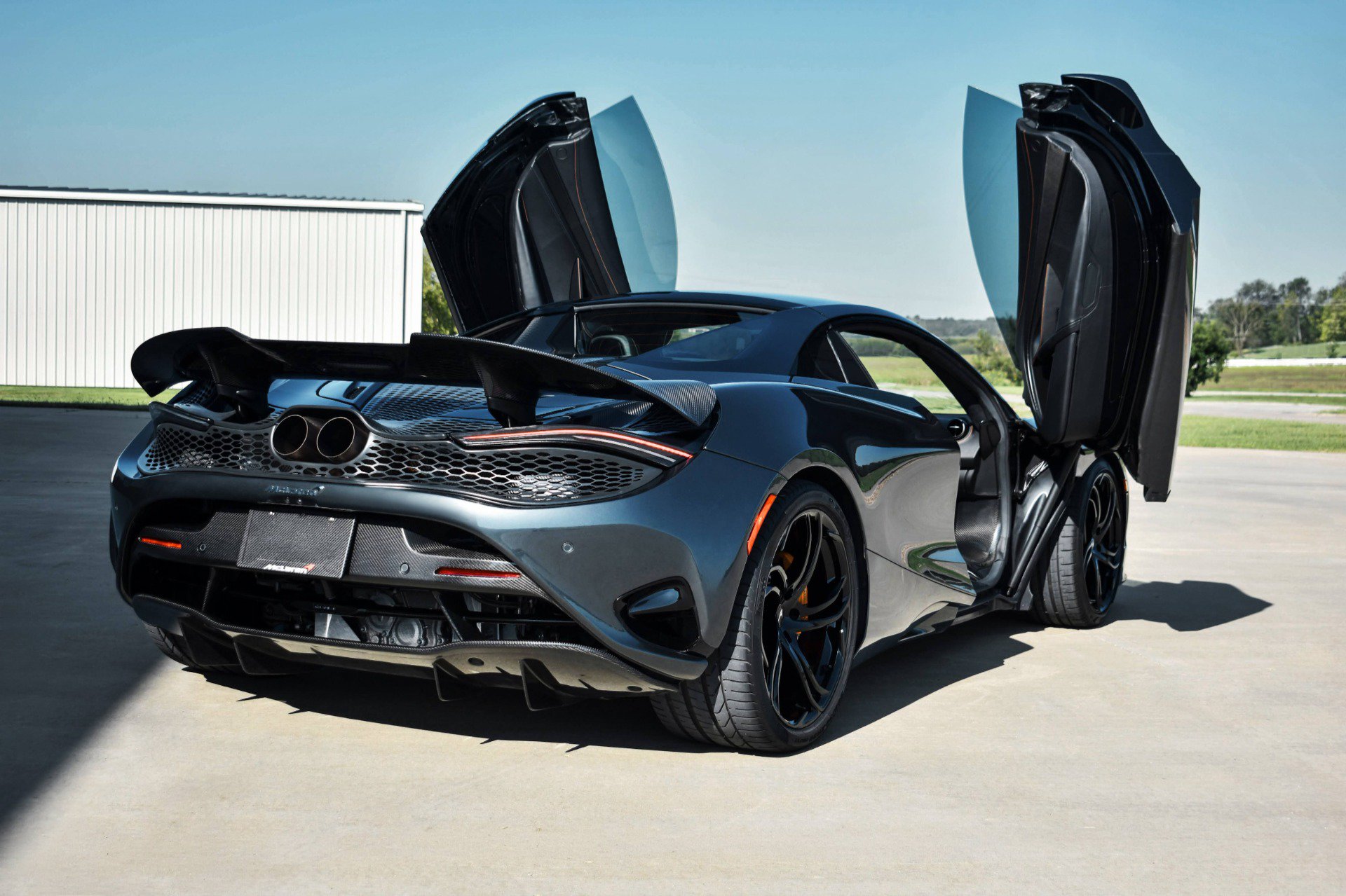 Used 2024 McLaren 750S Spider photo 8