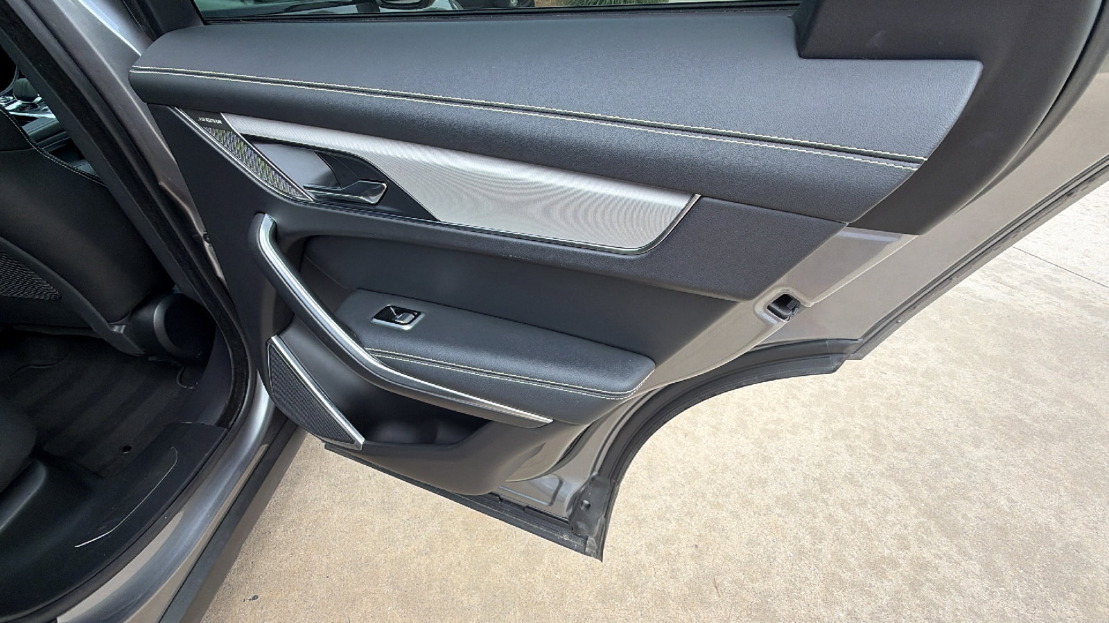 2024 Jaguar F-Pace R-Dynamic S