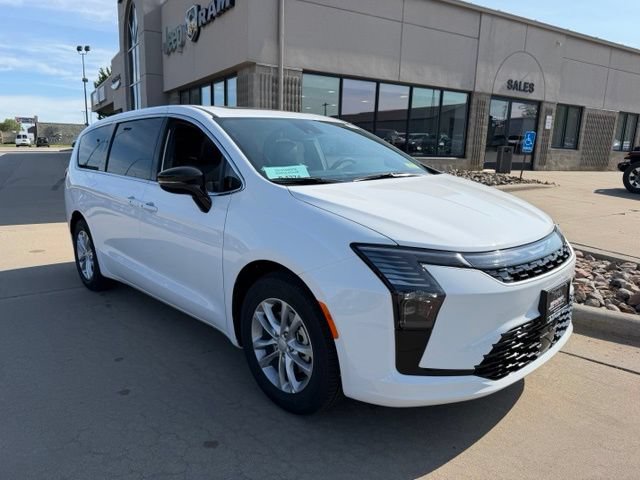 New 2027 Chrysler Pacifica Select