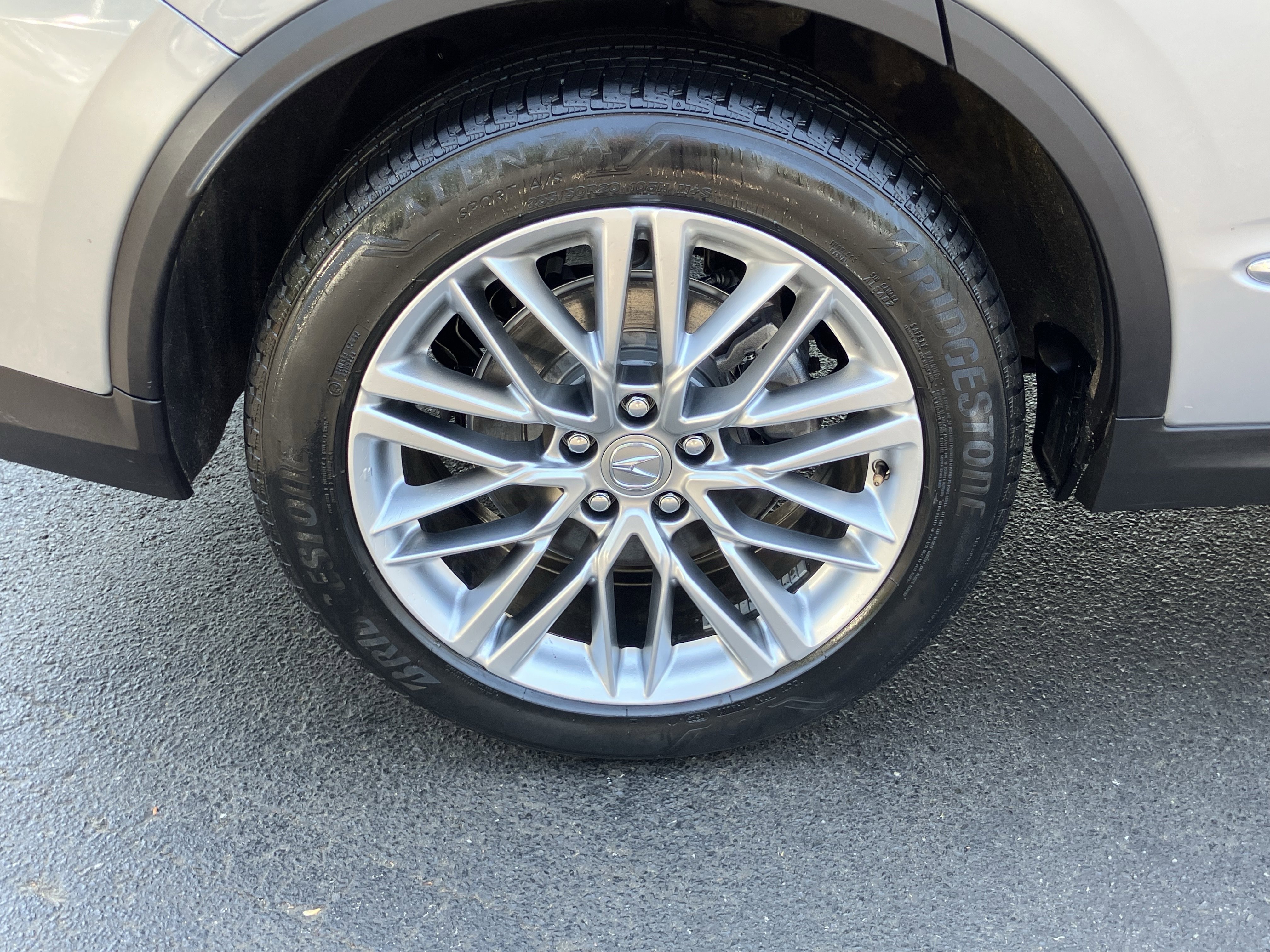 2023 Acura MDX SH-AWD w/ Advance Package