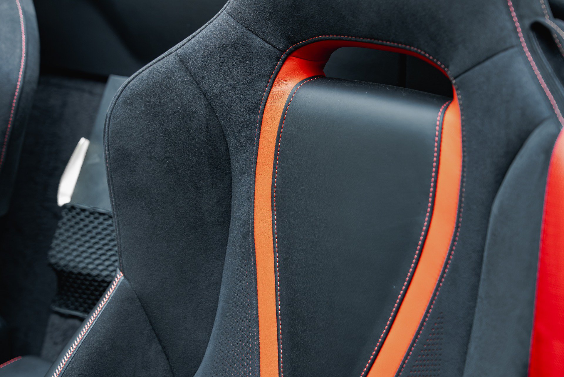 Used 2021 McLaren 720S Performance photo 39