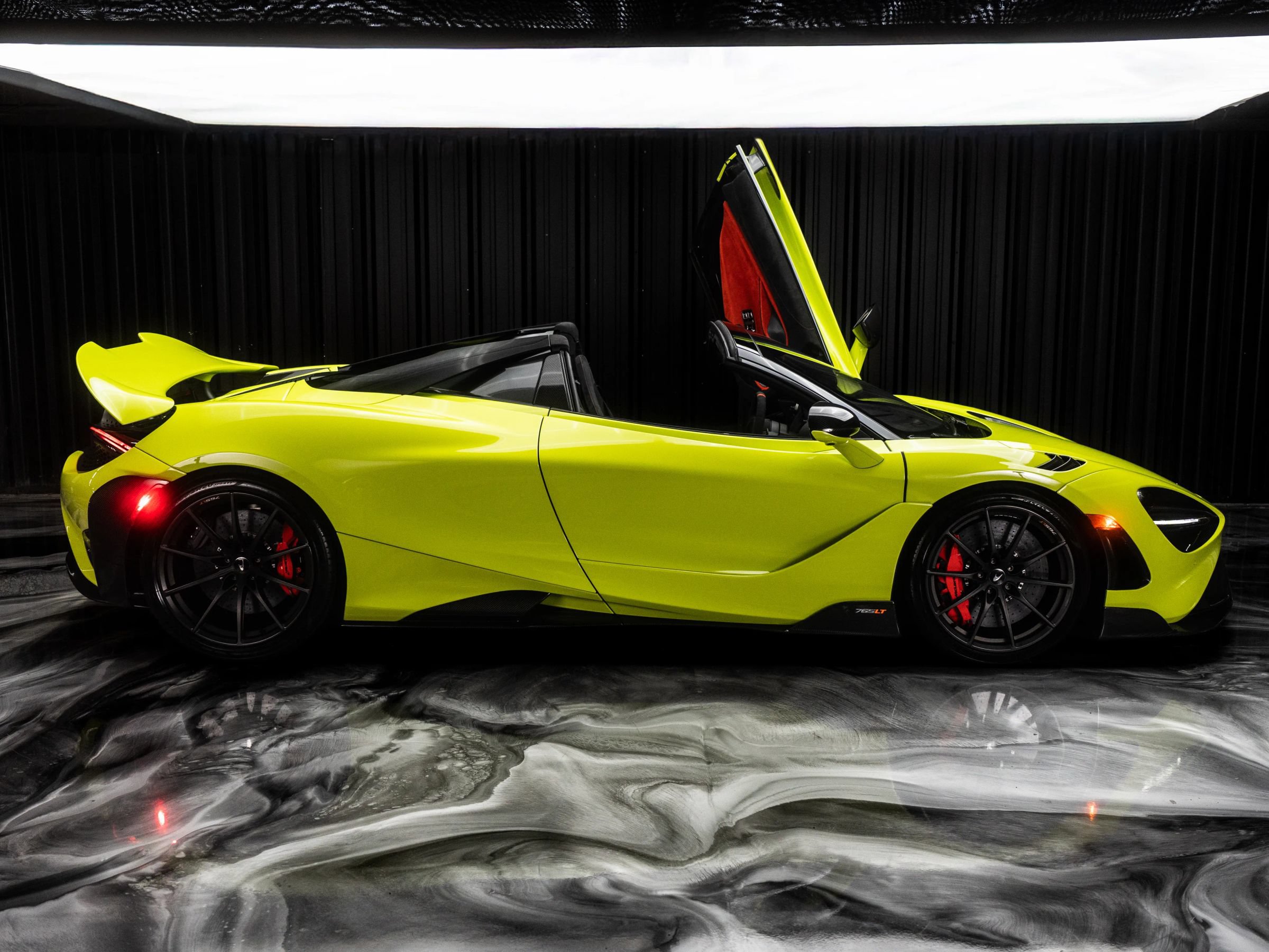Used 2022 McLaren 765LT 4