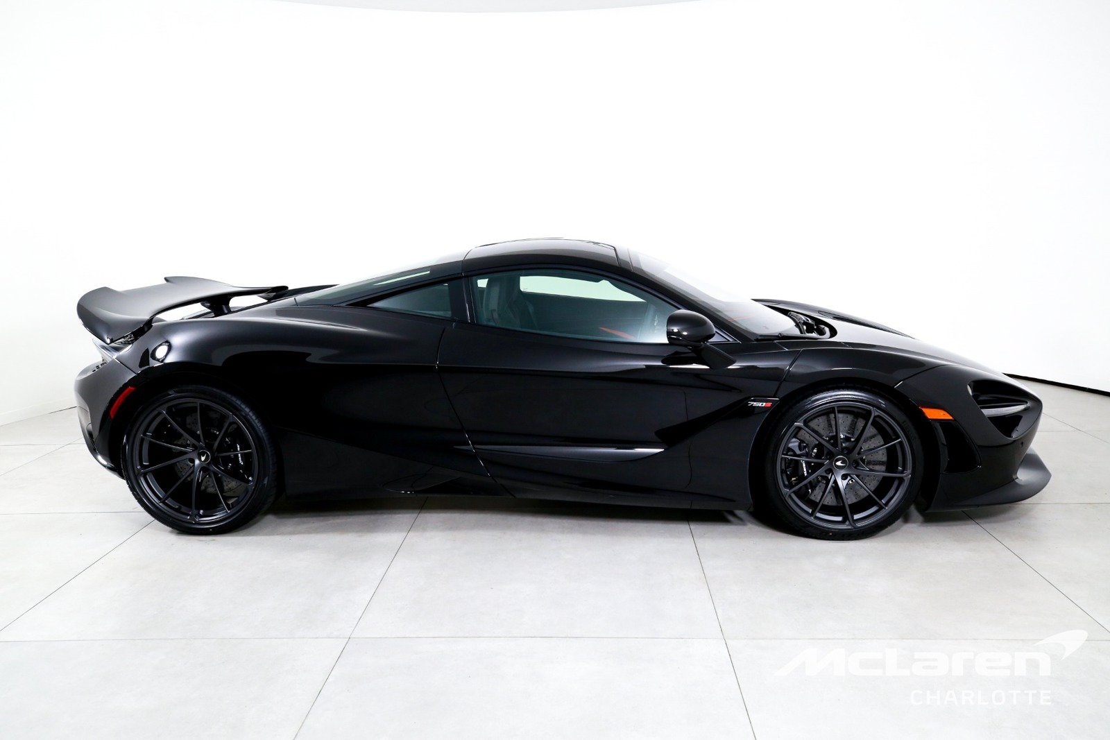 New 2027 McLaren 750S photo 10