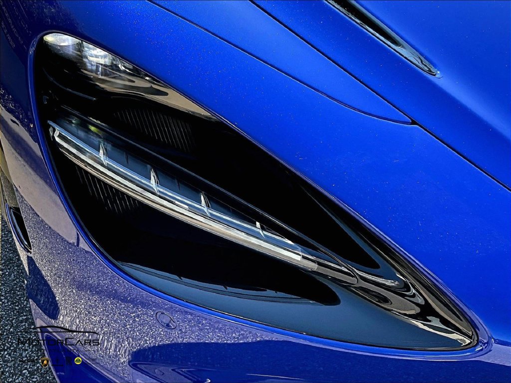 Used 2026 McLaren 750S Spider photo 21