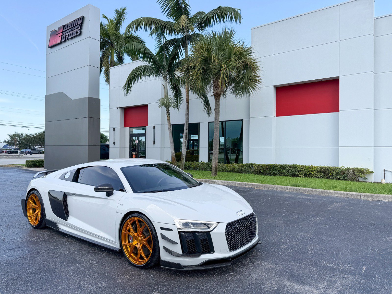 Used 2017 Audi R8 V10 plus