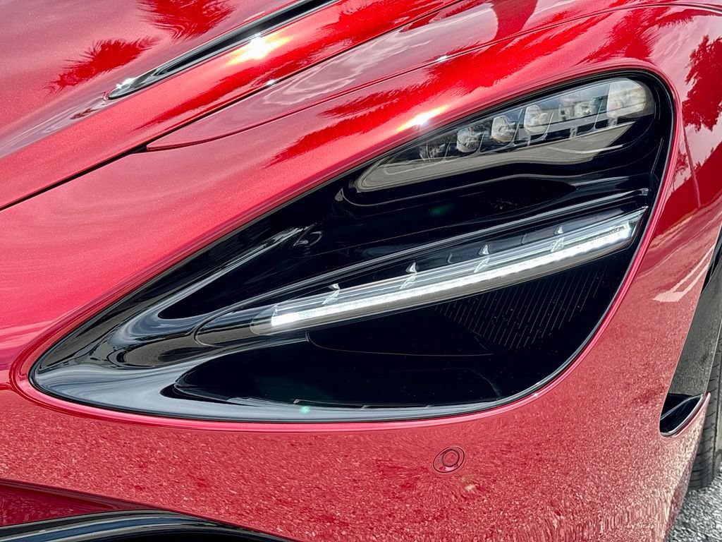 Used 2022 McLaren 720S Luxury photo 29
