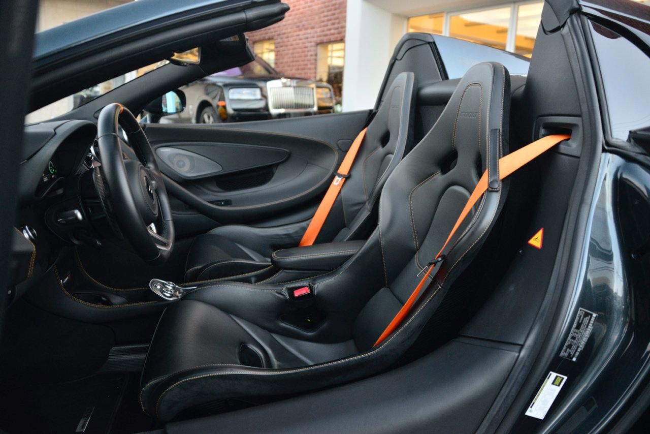 Used 2020 McLaren 600LT Spider photo 15