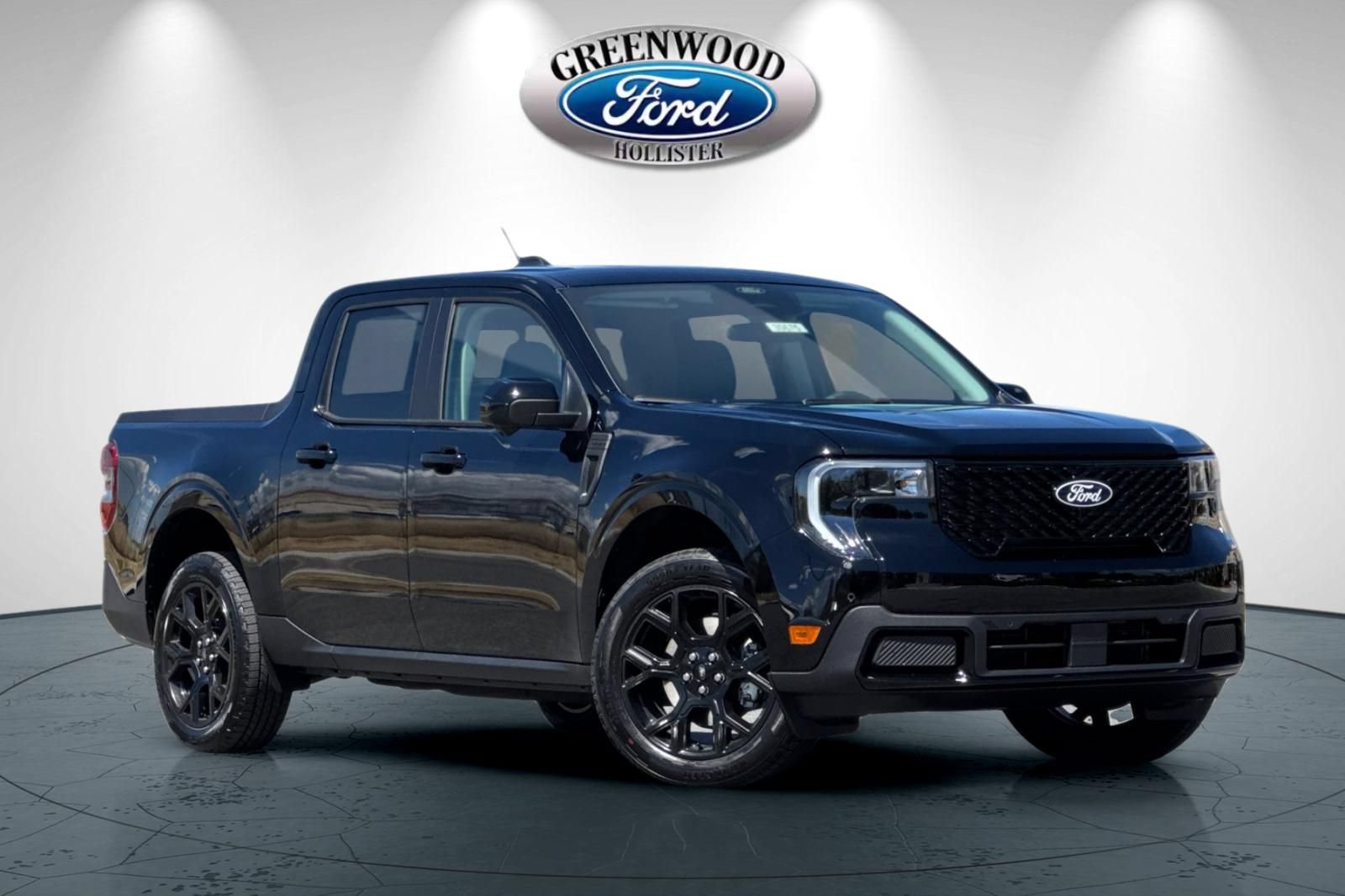 New 2026 Ford Maverick Lariat w/ Black Appearance Package