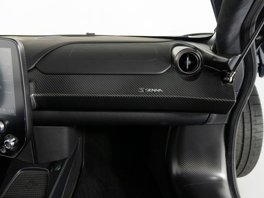 Used 2019 McLaren Senna photo 49