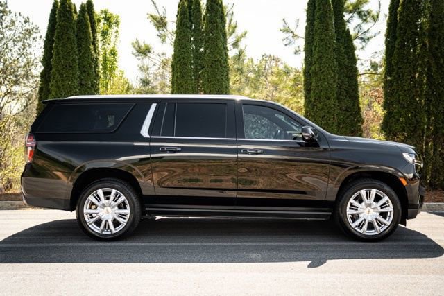 2021 Chevrolet Suburban High Country