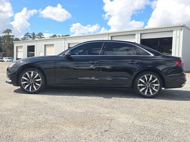 2022 Audi A4 2.0T Premium Plus