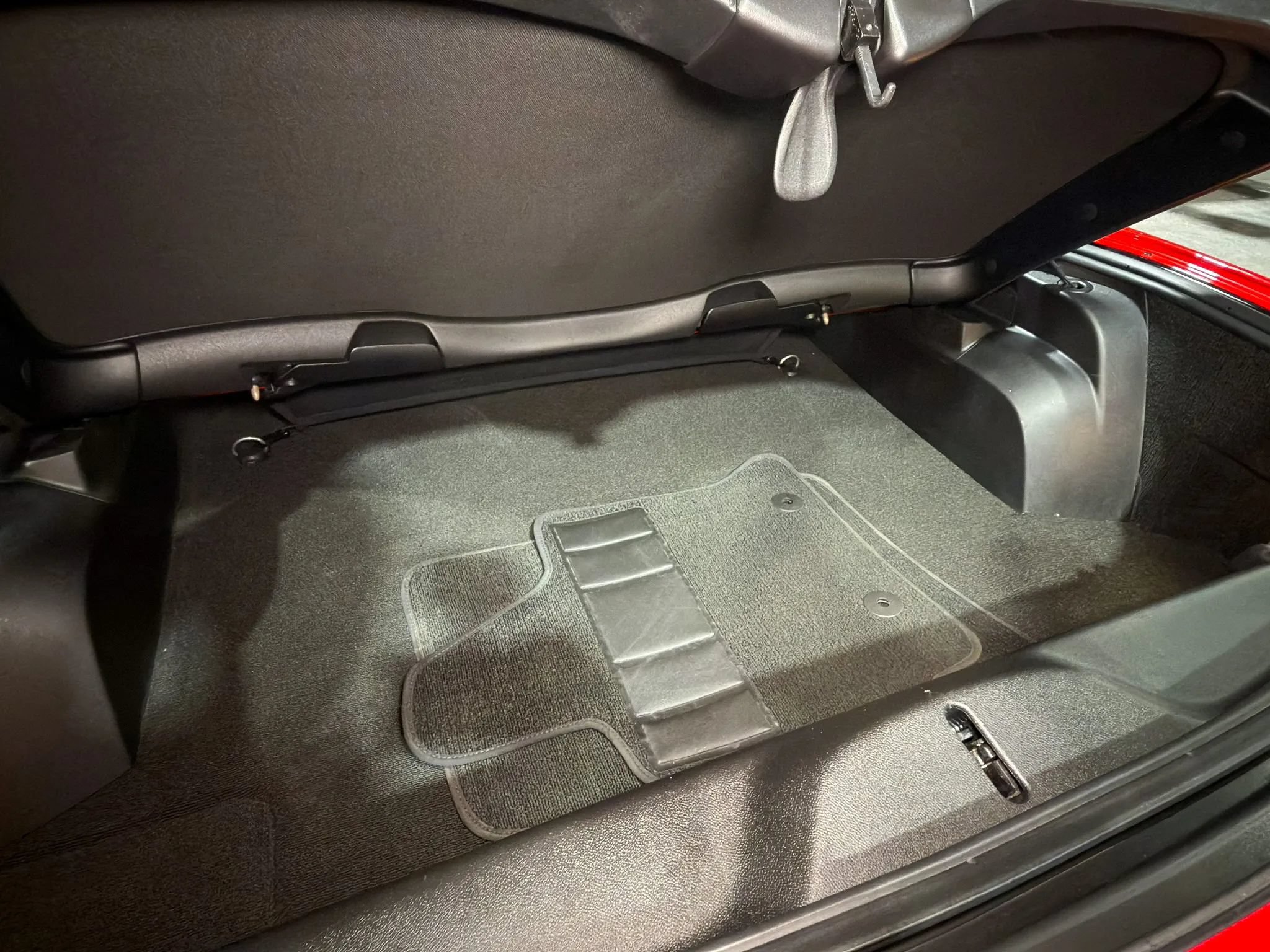 2016 Chevrolet Corvette 2LZ - Photo 18