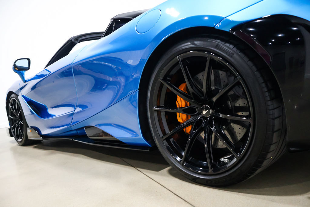 Used 2022 McLaren 765LT photo 39