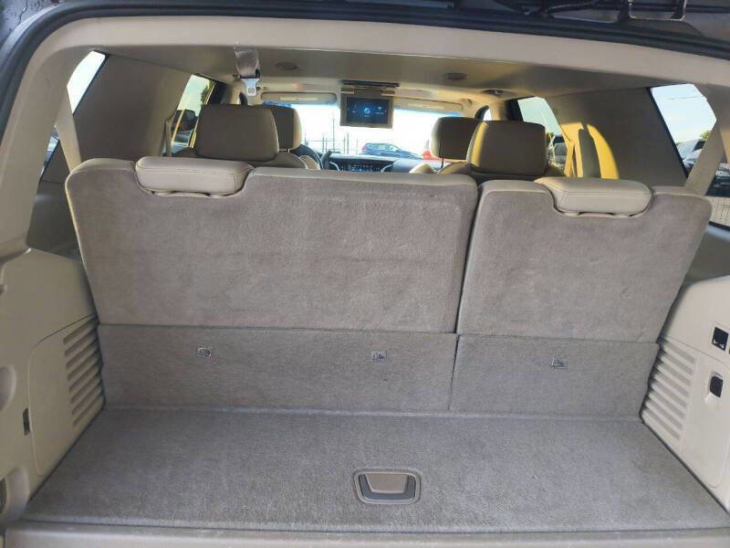 2018 Cadillac Escalade Luxury