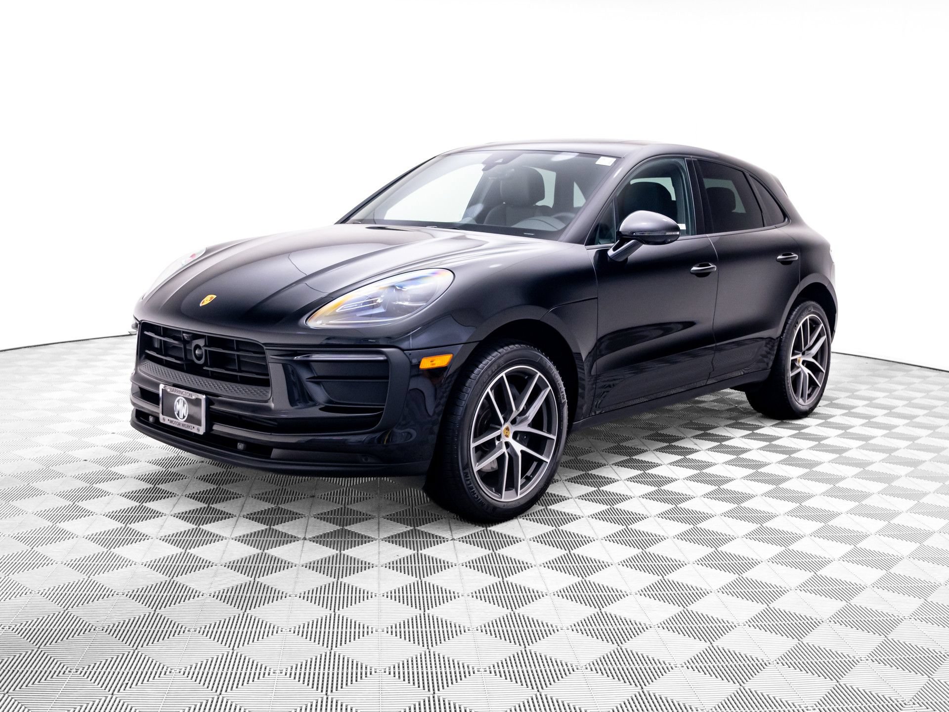 Certified 2025 Porsche Macan