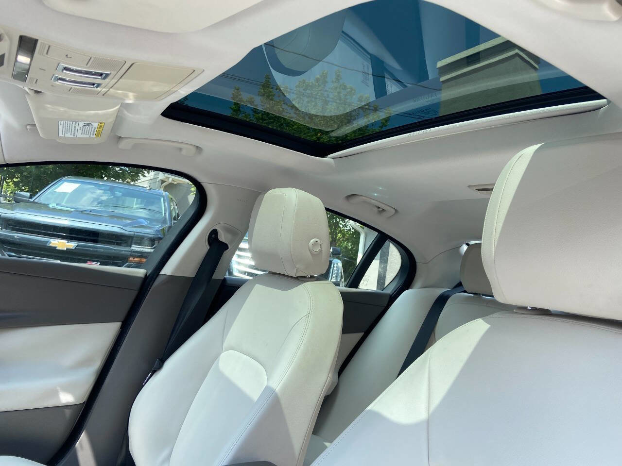 2018 Jaguar XE Premium