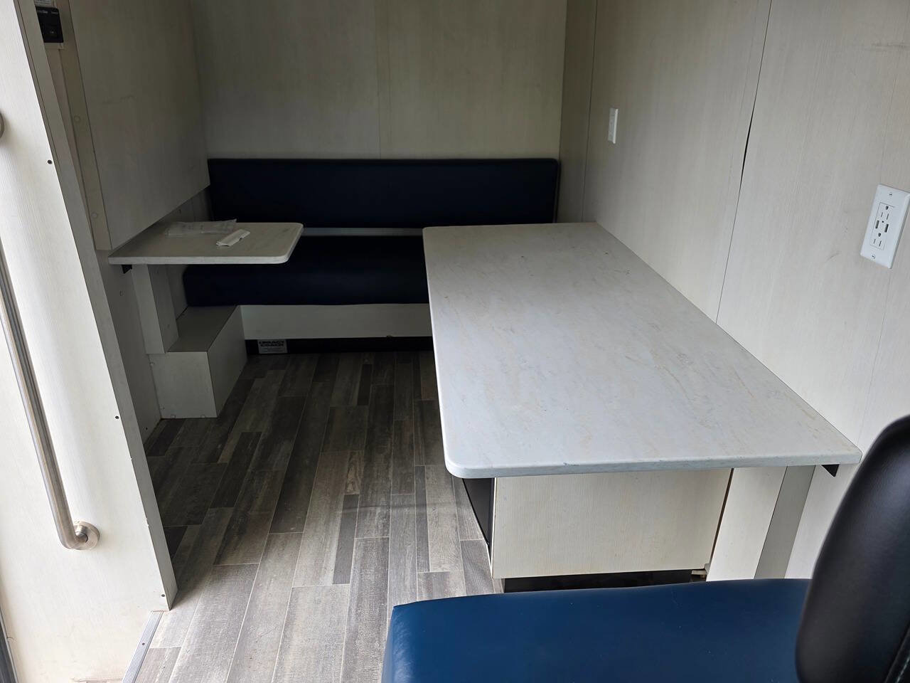 2020 Ford Transit 350 148" High Roof Extended