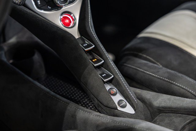 Used 2021 McLaren 720S Performance photo 50