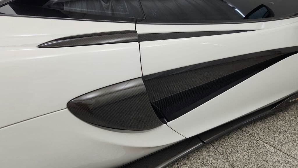 Used 2019 McLaren 600LT photo 29