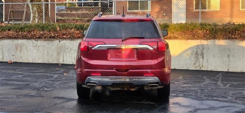 2019 GMC Acadia Denali