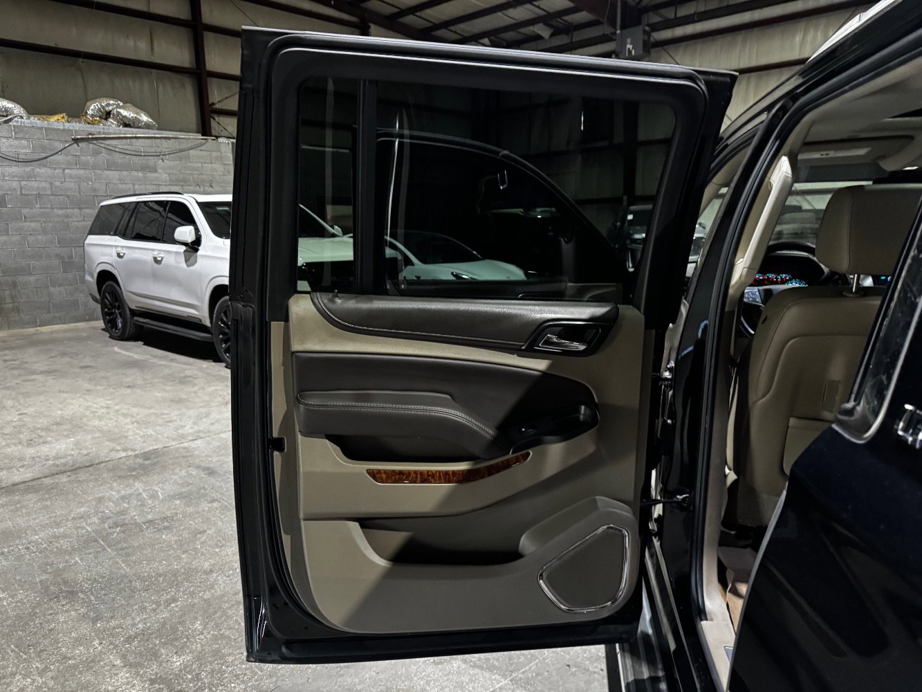 2016 Chevrolet Suburban LTZ