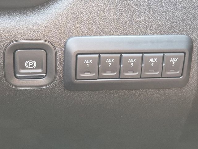 2025 GMC Sierra 3500 Pro