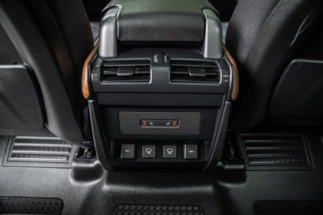 2021 Land Rover Defender 110 X