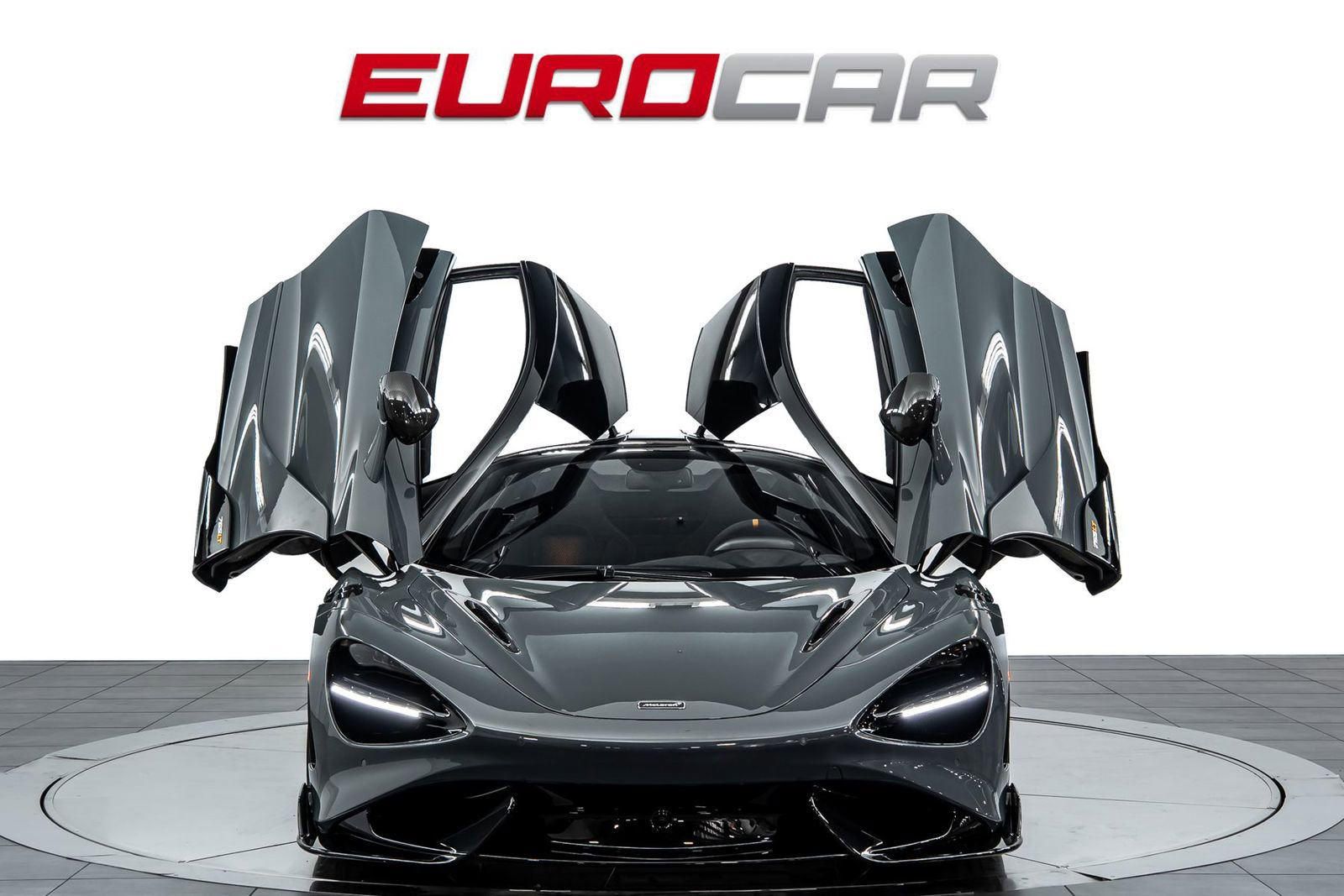 Used 2021 McLaren 765LT photo 9