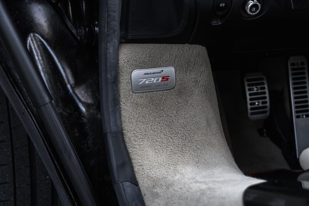Used 2020 McLaren 720S Spider photo 28