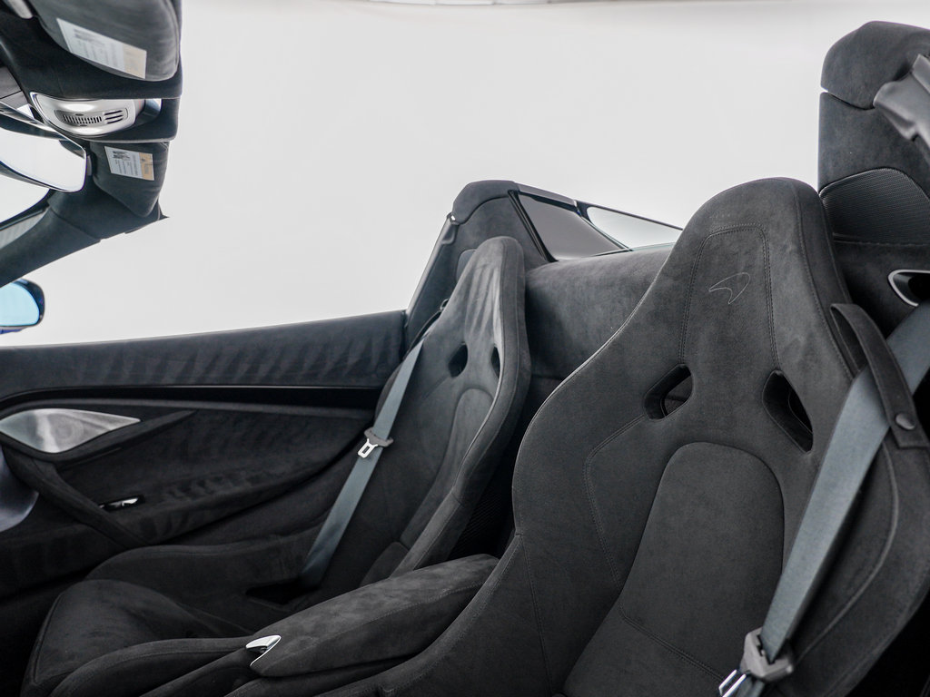 Used 2024 McLaren 750S Spider photo 13