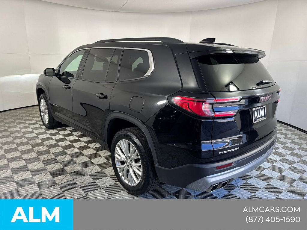 2024 GMC Acadia Elevation