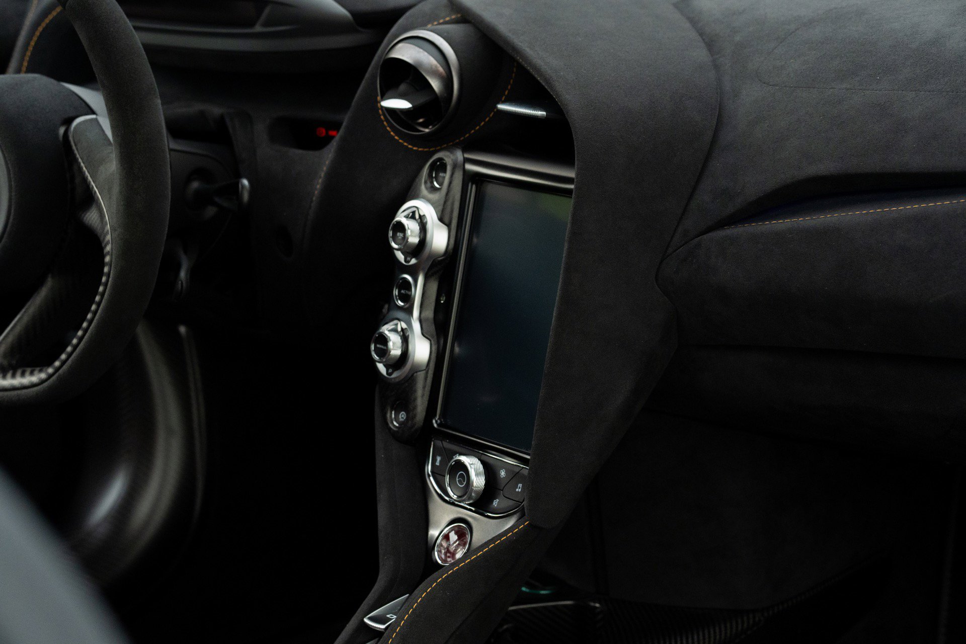 Used 2021 McLaren 765LT photo 48