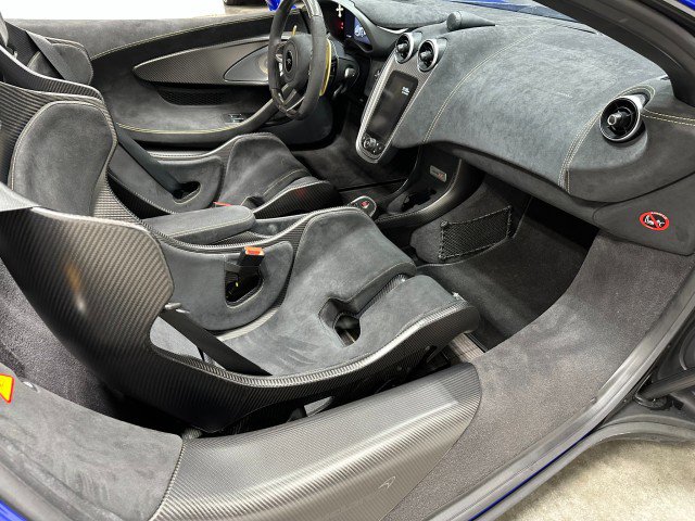 Used 2020 McLaren 600LT Spider photo 34