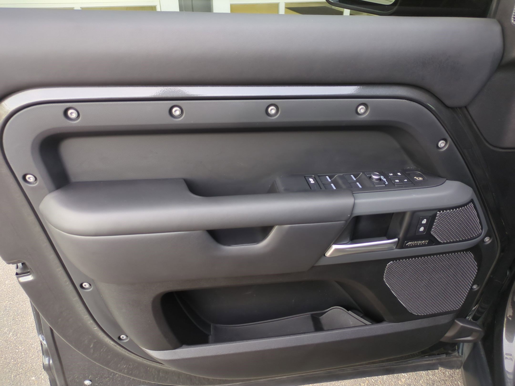 2023 Land Rover Defender 110 X