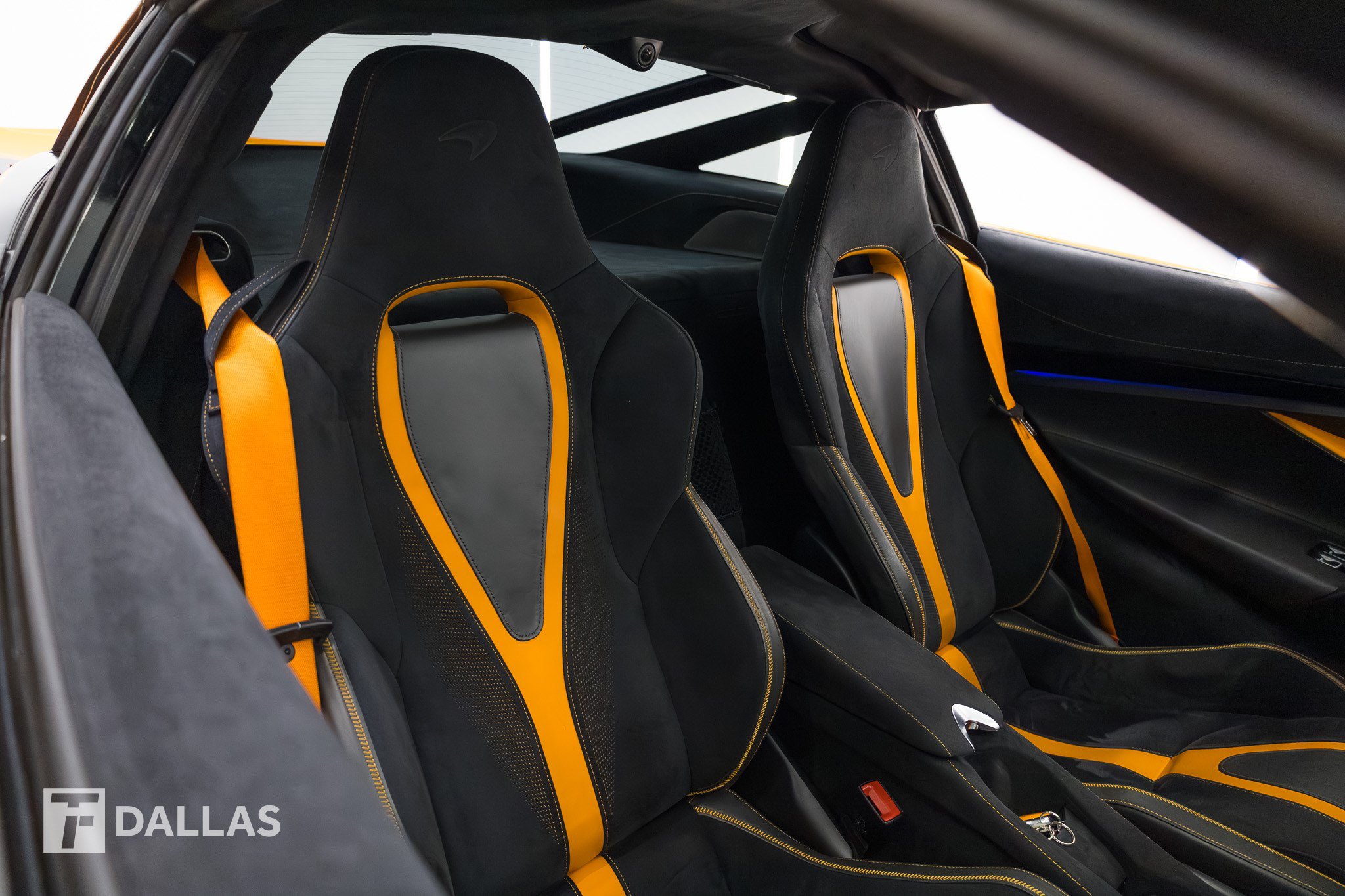 Used 2019 McLaren 720S Performance photo 34