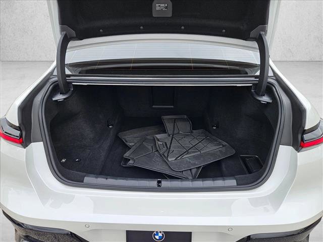 2025 BMW 760i xDrive