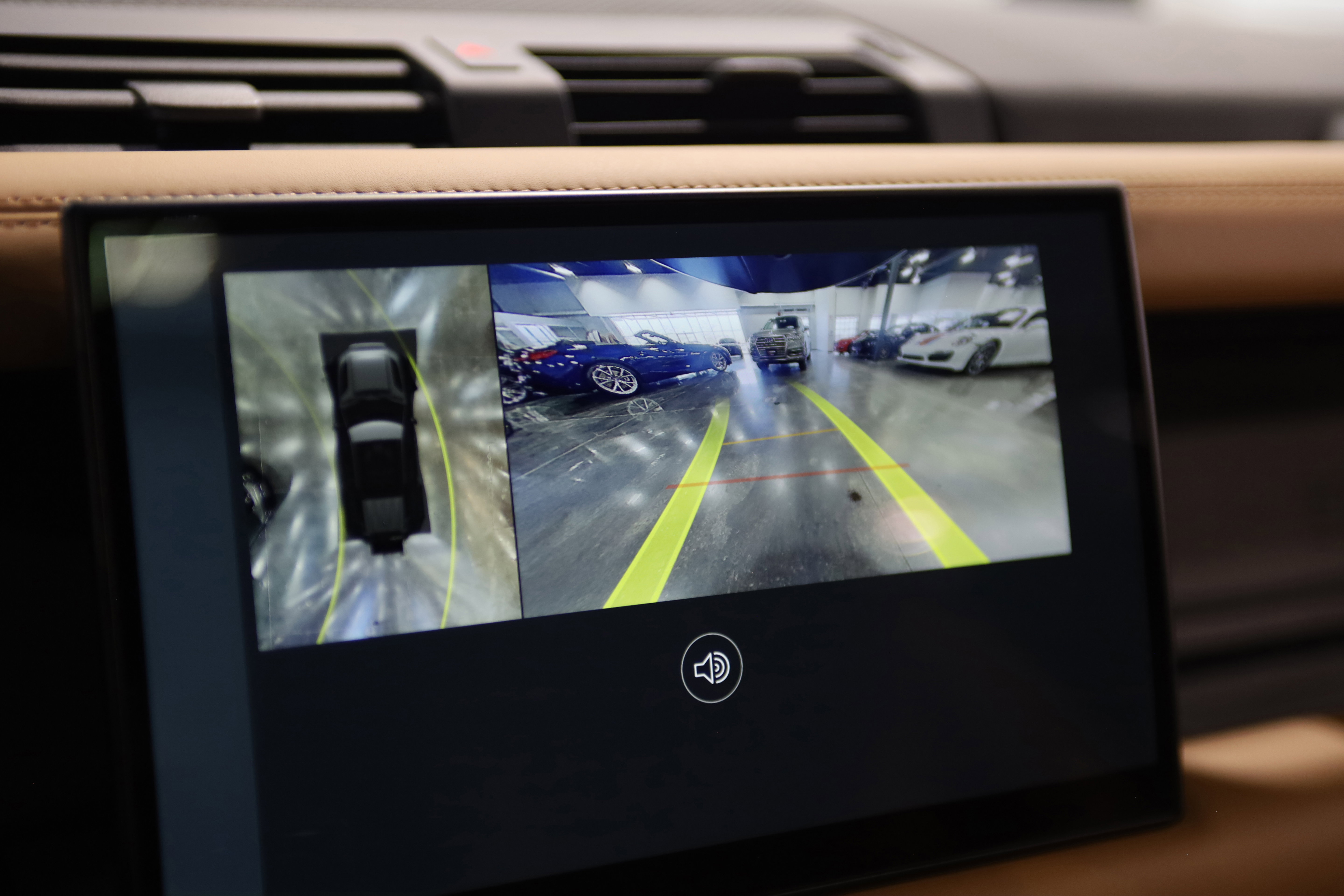 2023 Land Rover Defender 110 Carpathian Edition