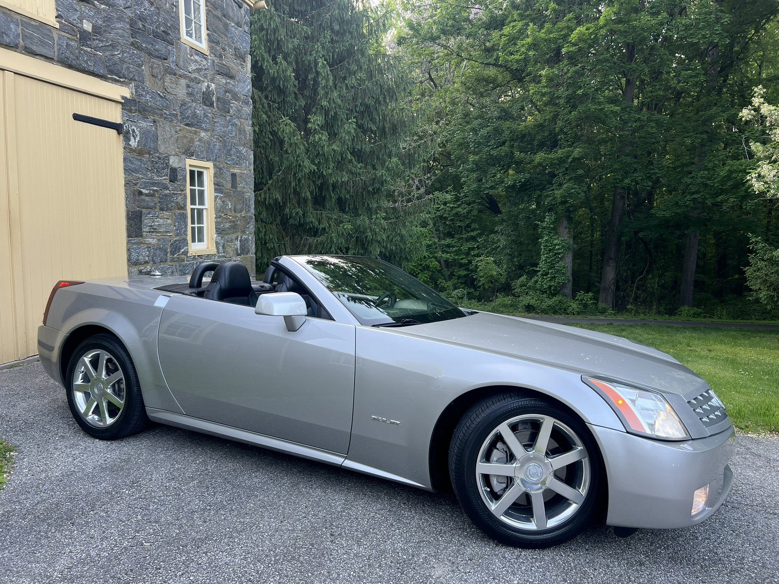 Used 2004 Cadillac XLR