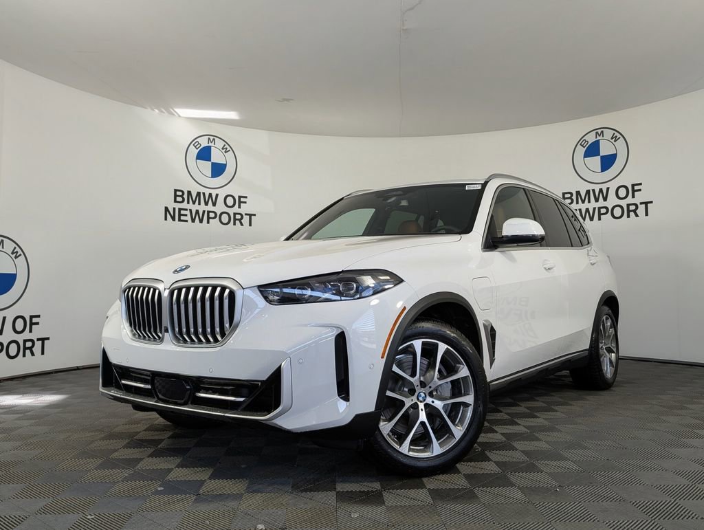 New 2026 BMW X5 xDrive50e w/ Premium Package