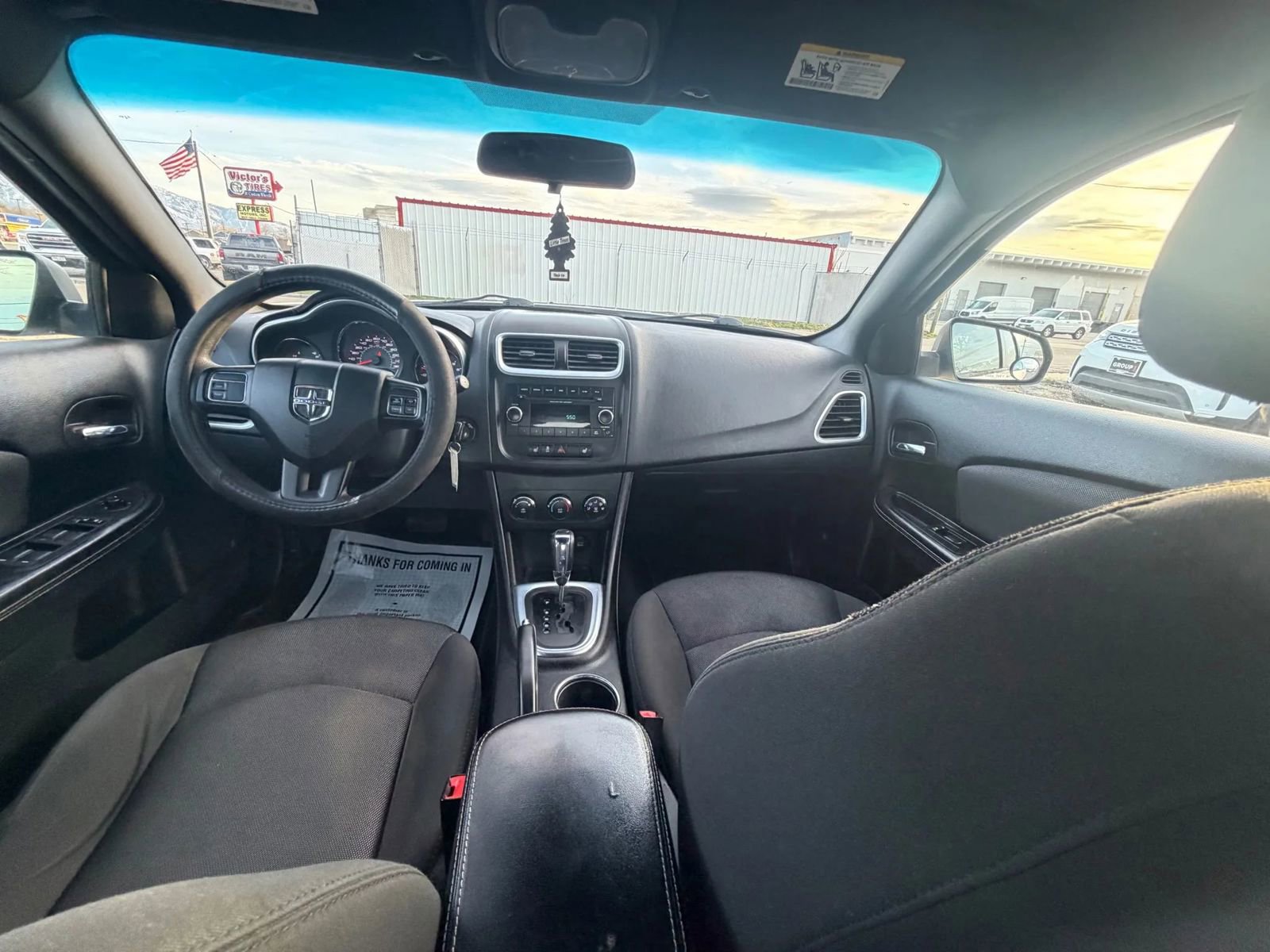 2012 Dodge Avenger SE