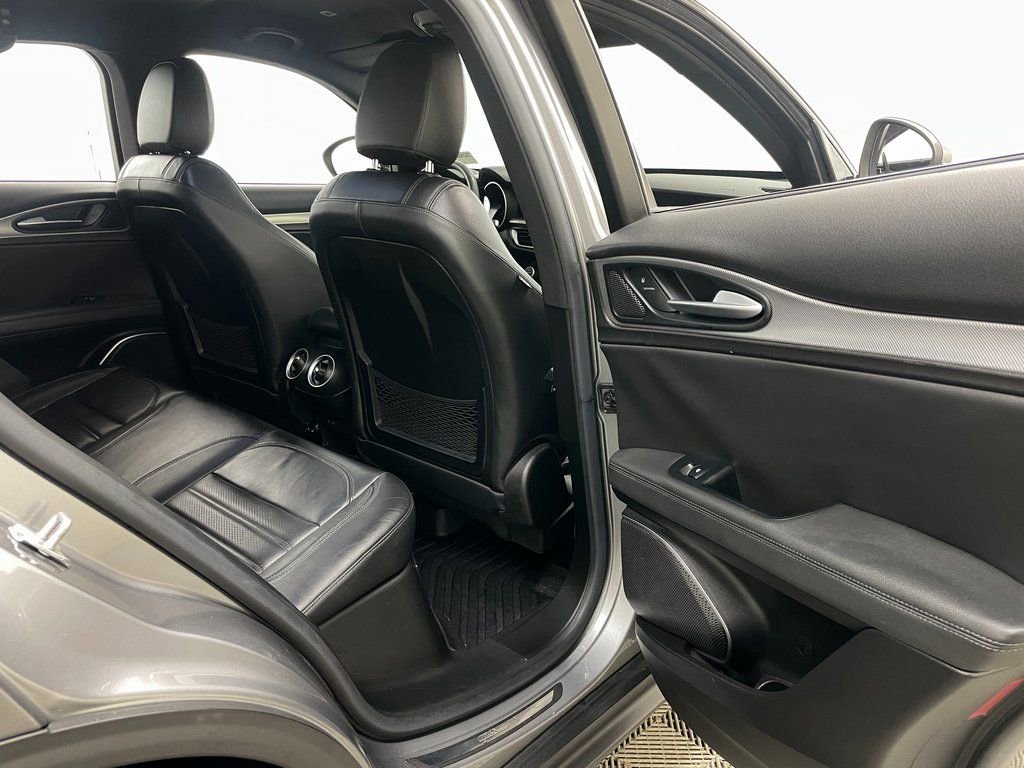 2018 Alfa Romeo Stelvio Ti Sport