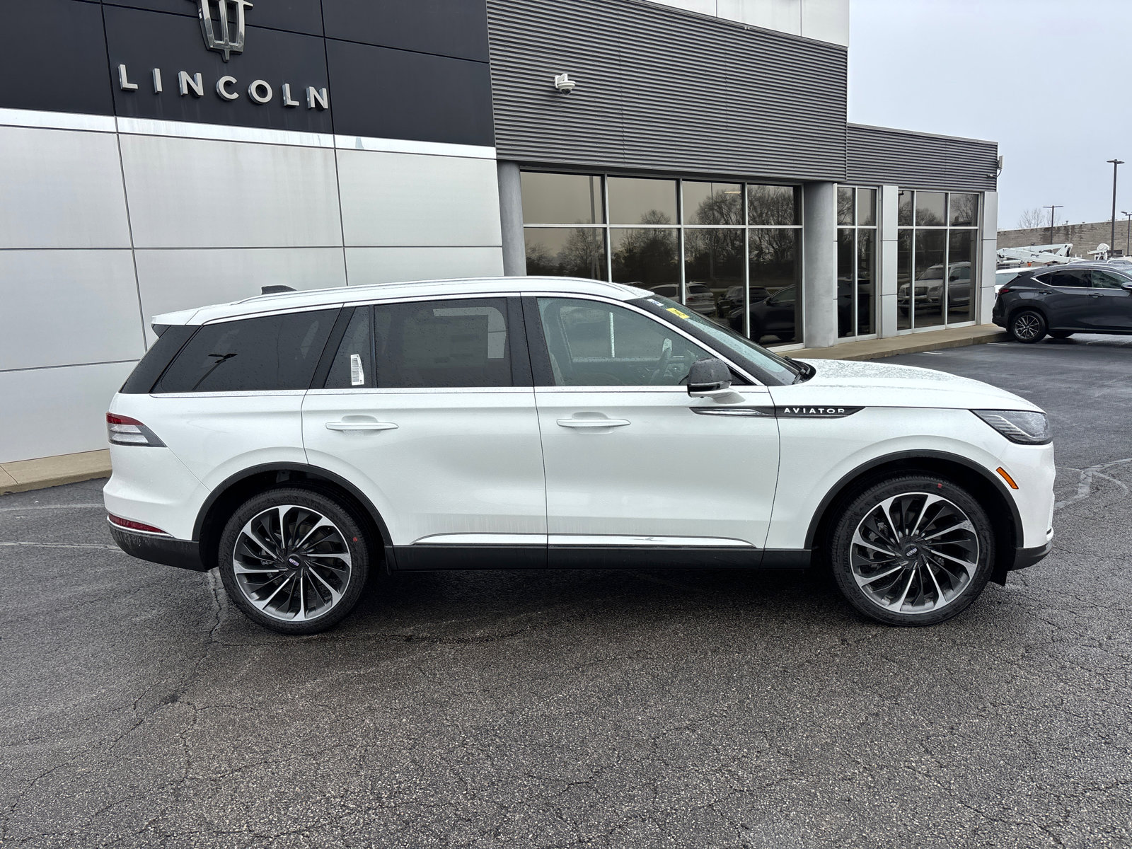 2026 Lincoln Aviator Reserve