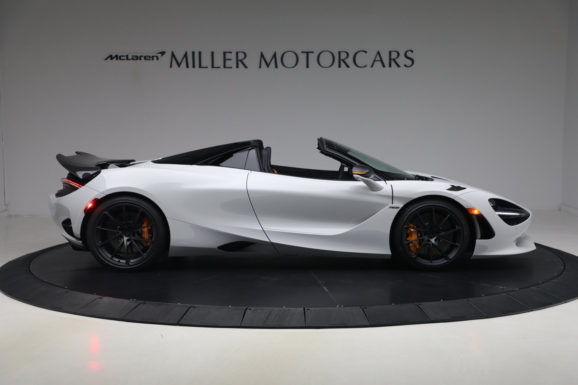 New 2027 McLaren 750S Spider photo 9